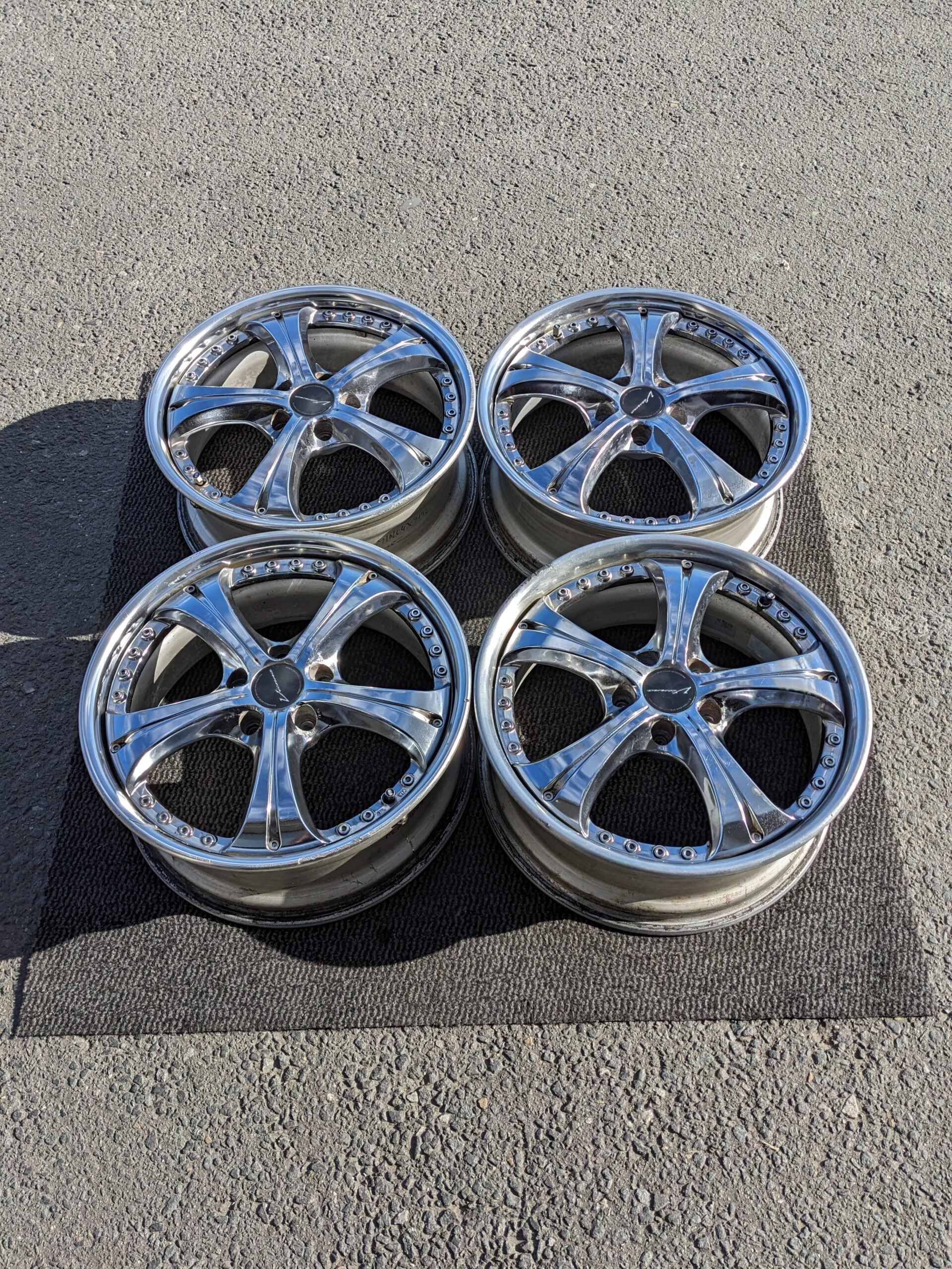 SSR VIENNA COURAGE CHROME - JDM Distro - Buy JDM Wheels, Engines