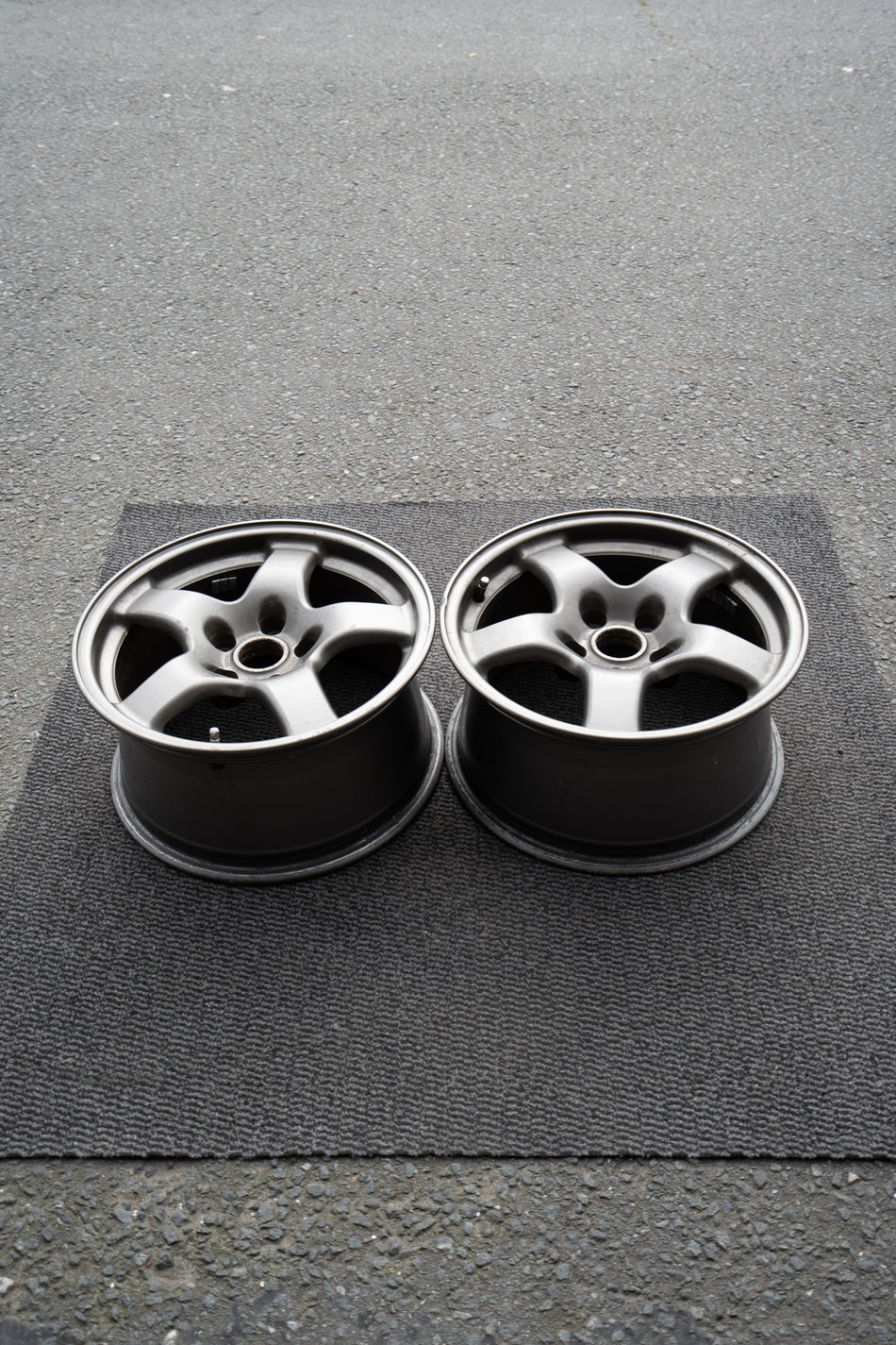 NISSAN SKYLINE R32 GTR BNR32 GENUINE FORGED WHEELS PAIR