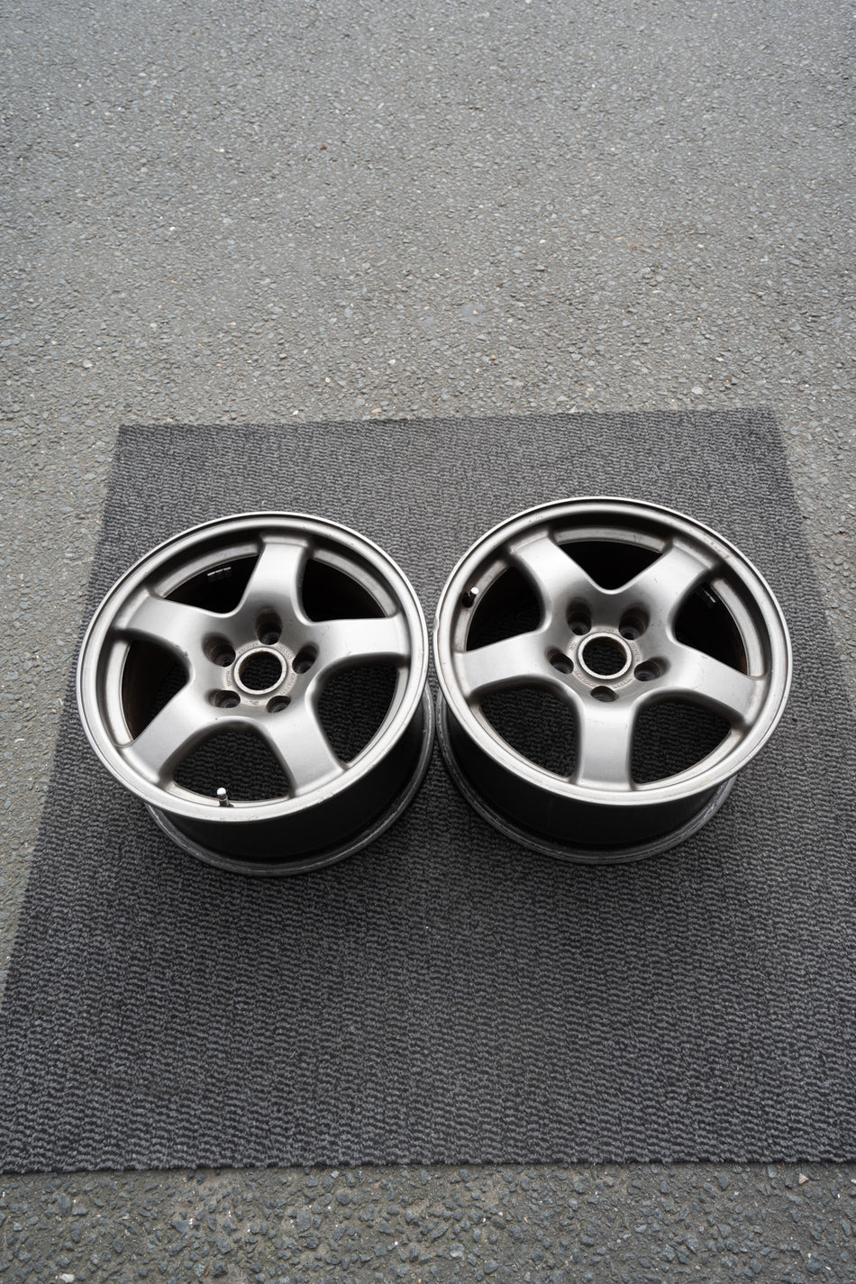 NISSAN SKYLINE R32 GTR BNR32 GENUINE FORGED WHEELS PAIR