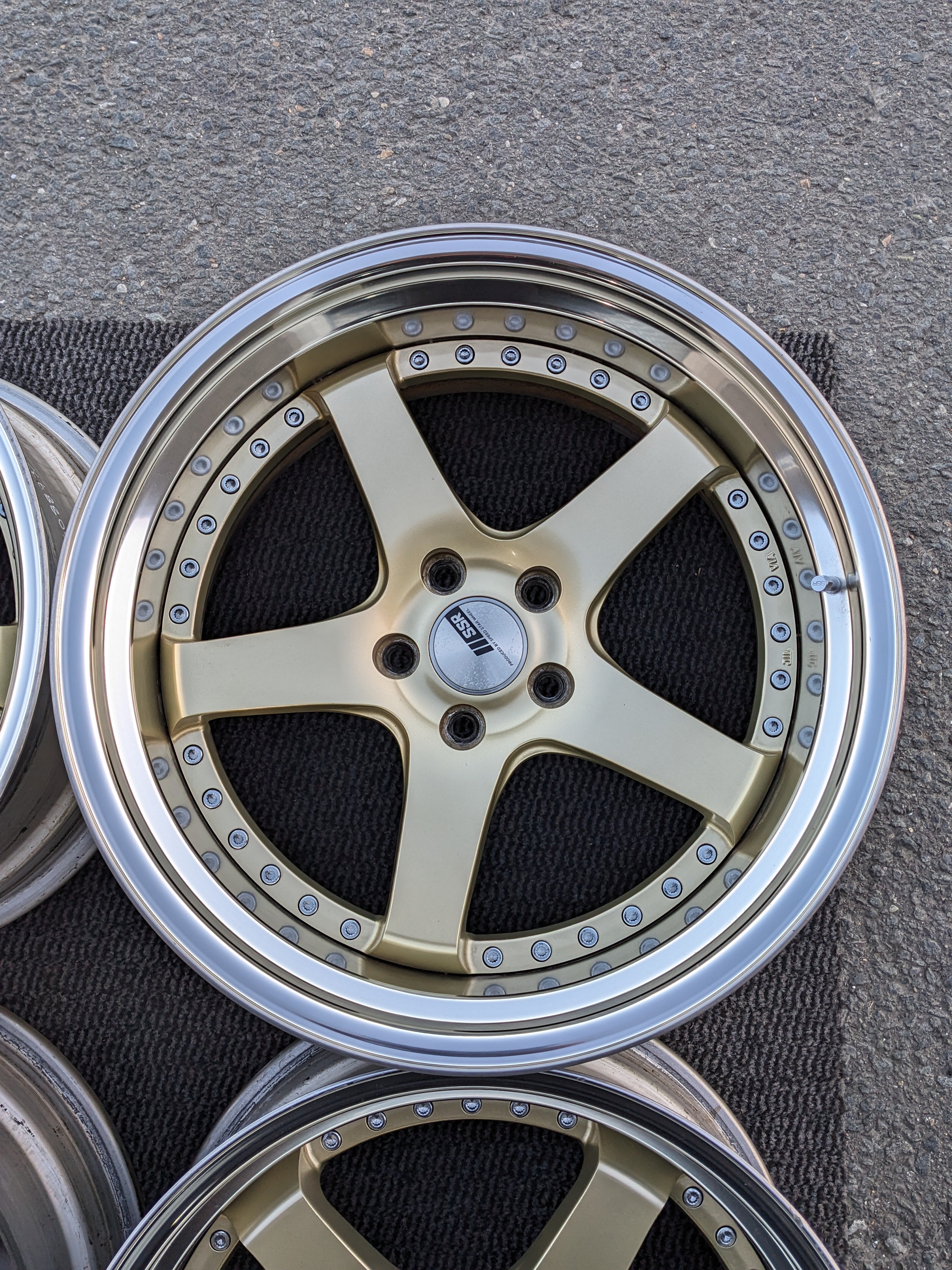SSR PROFESSOR SP4 - JDM Distro - Buy JDM Wheels, Engines and Parts