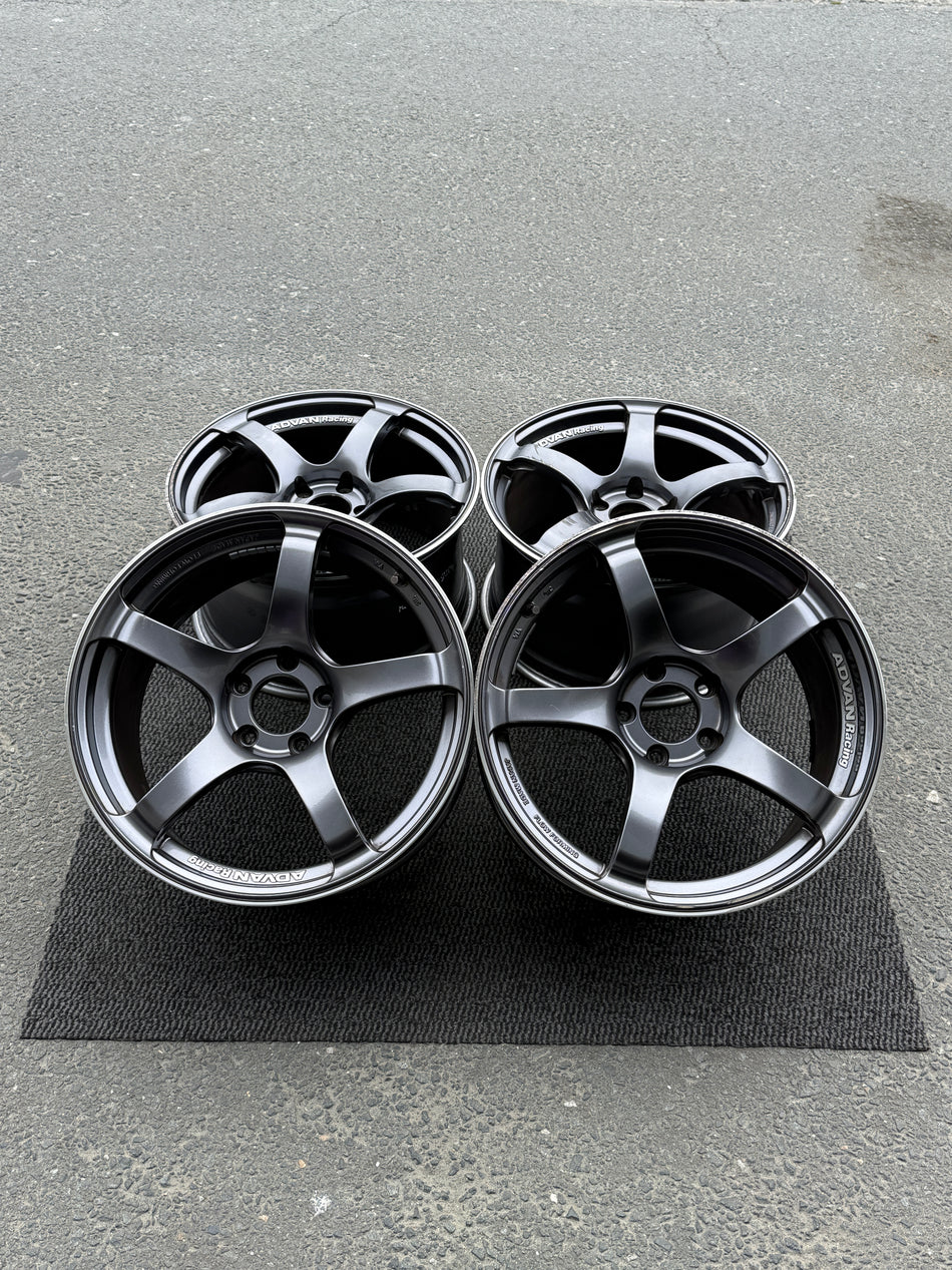 YOKOHAMA ADVAN RACING TC-4