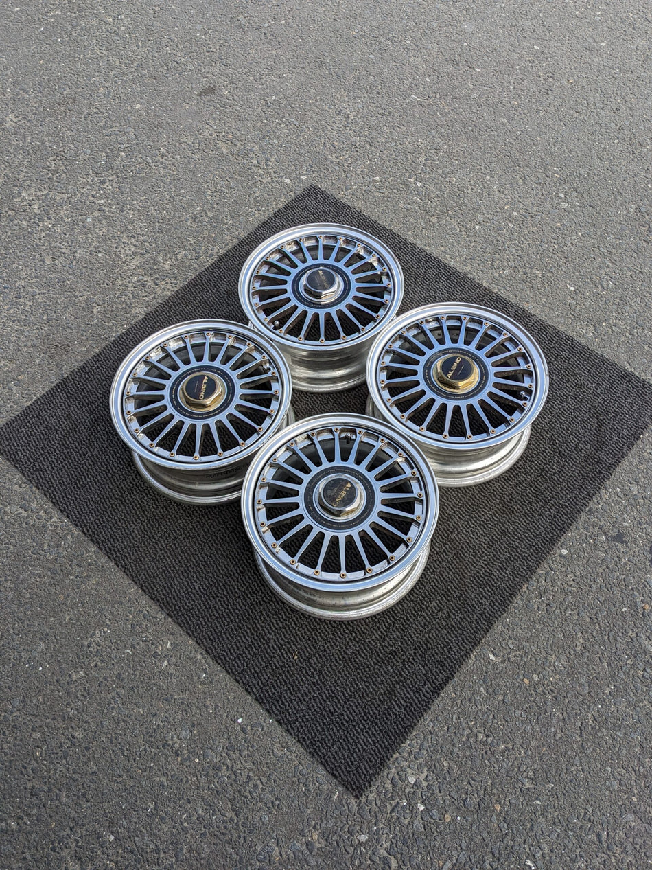 WEDS ALBINO FINS CHROME