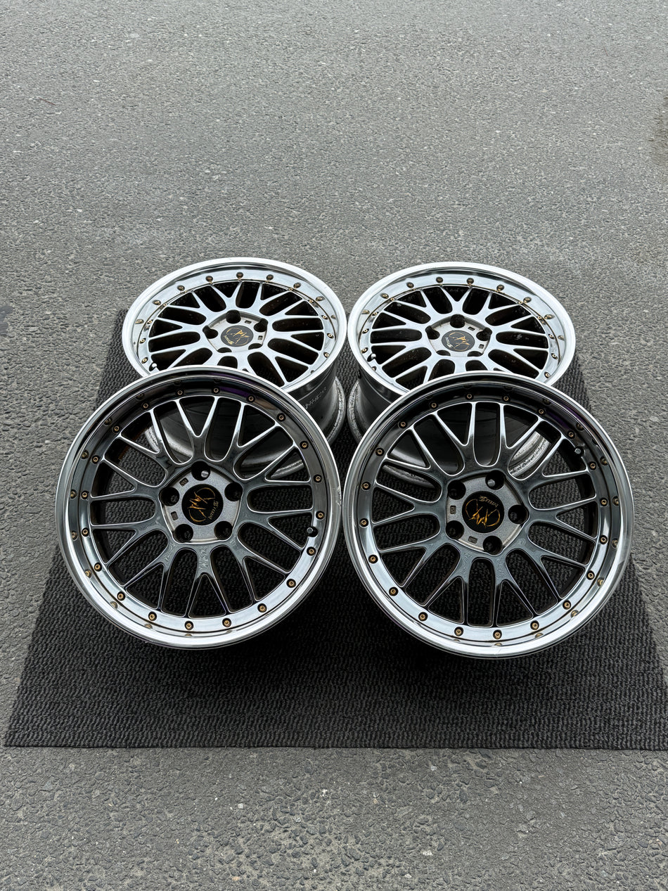 ALGERNON INTELESSE MESH CHROME