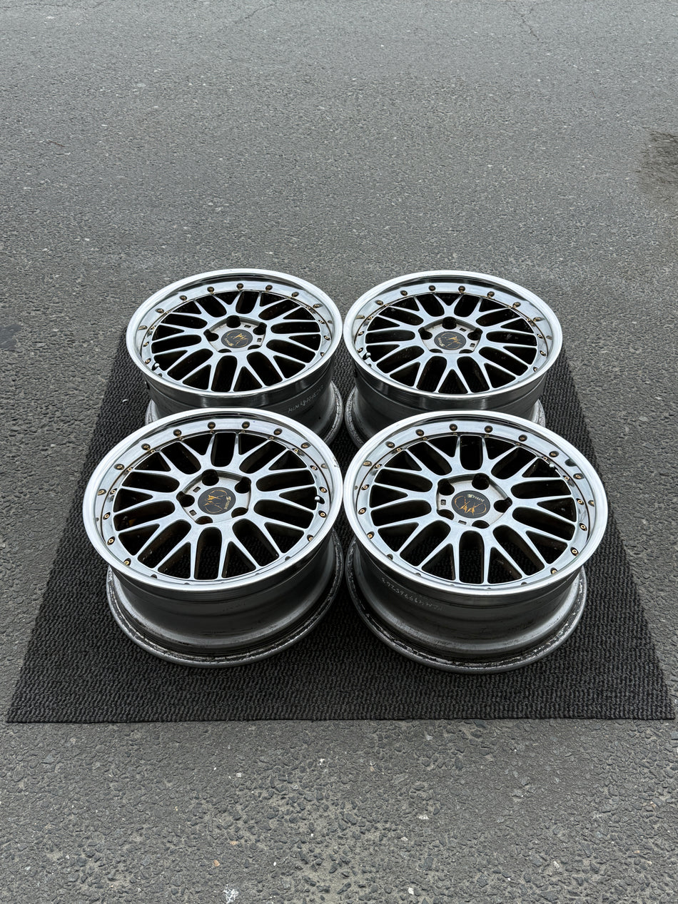 ALGERNON INTELESSE MESH CHROME