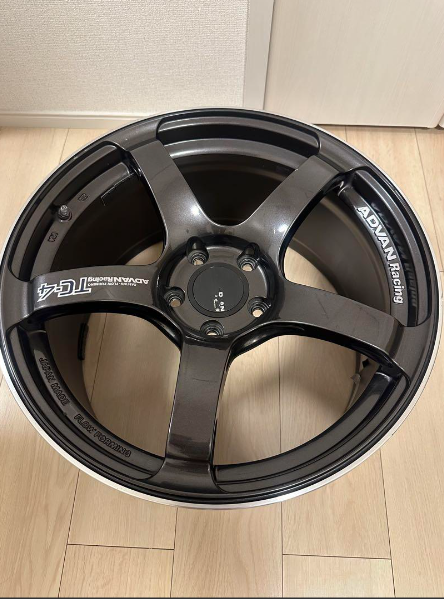 YOKOHAMA ADVAN RACING TC-4