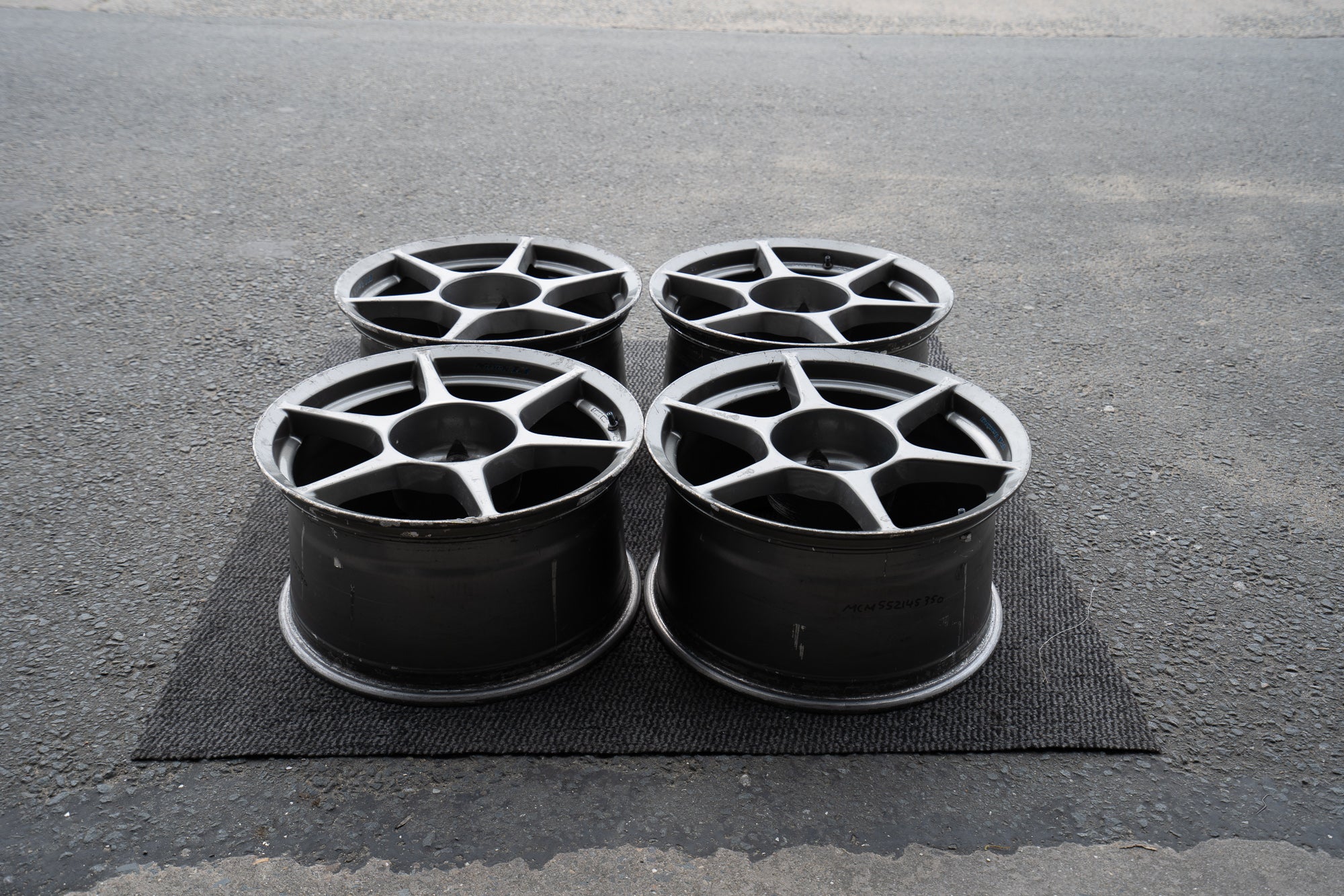 BUDDYCLUB P1 RACING G1 - JDM Distro - Buy JDM Wheels, Engines and
