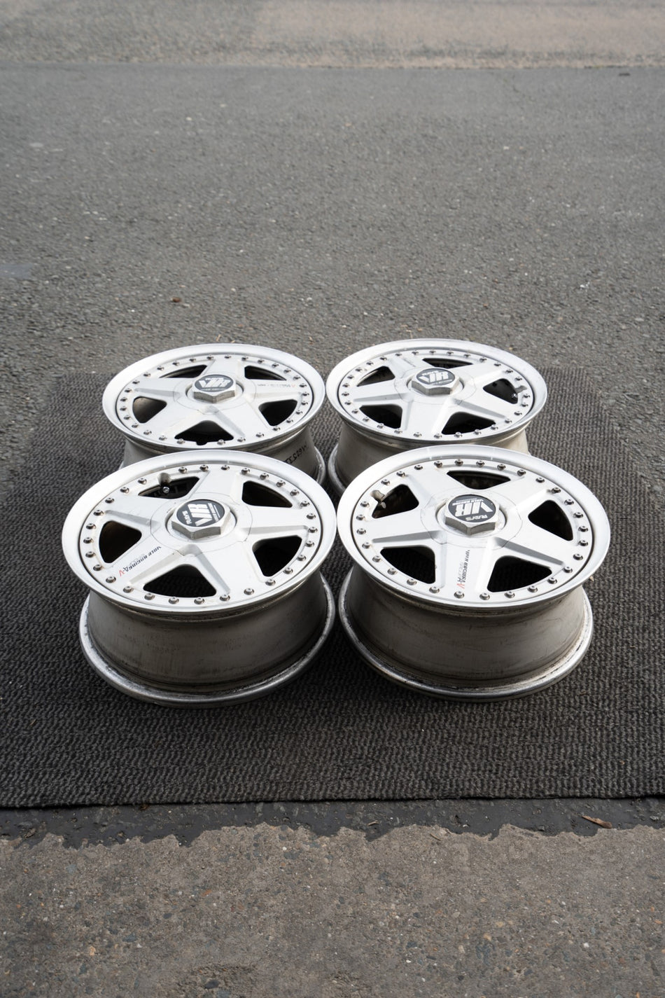 RAYS VOLK RACING GROUP AV