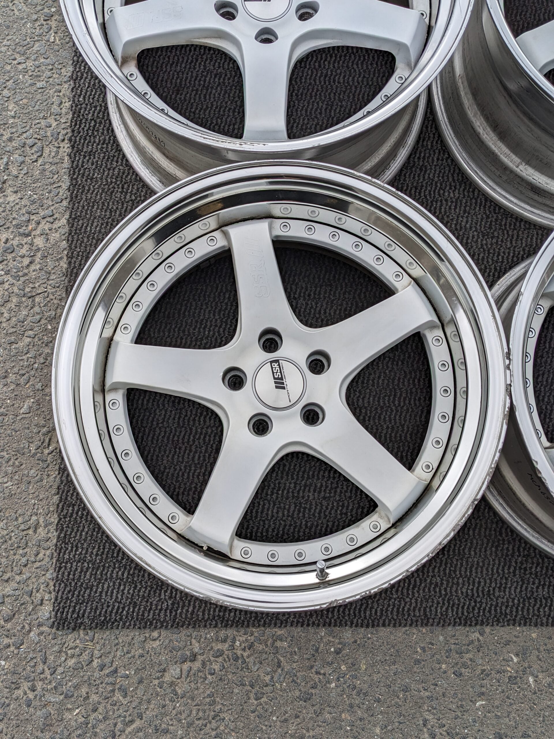 SSR PROFESSOR SP4 - JDM Distro - Buy JDM Wheels, Engines and Parts