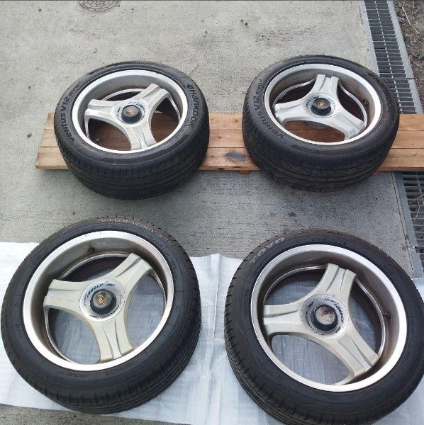 DESMOND SUPER LONGCHAMP XR3