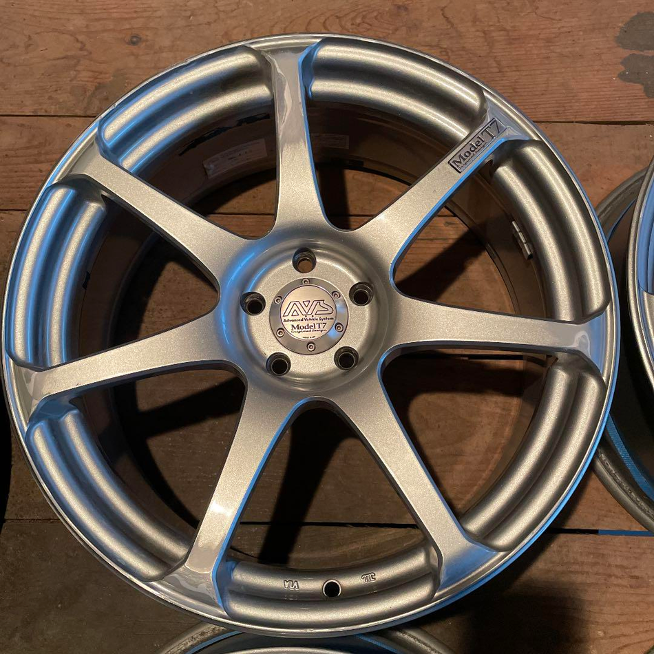 YOKOHAMA ADVAN AVS MODEL T7