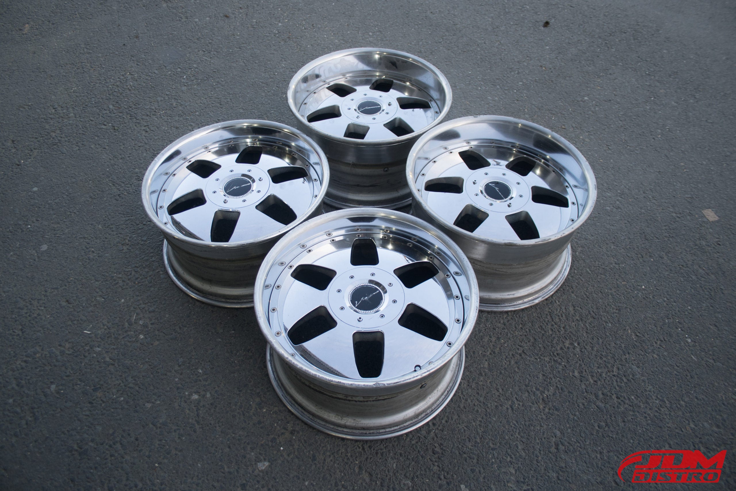 SSR VIENNA KREIS - JDM Distro - Buy JDM Wheels, Engines and Parts