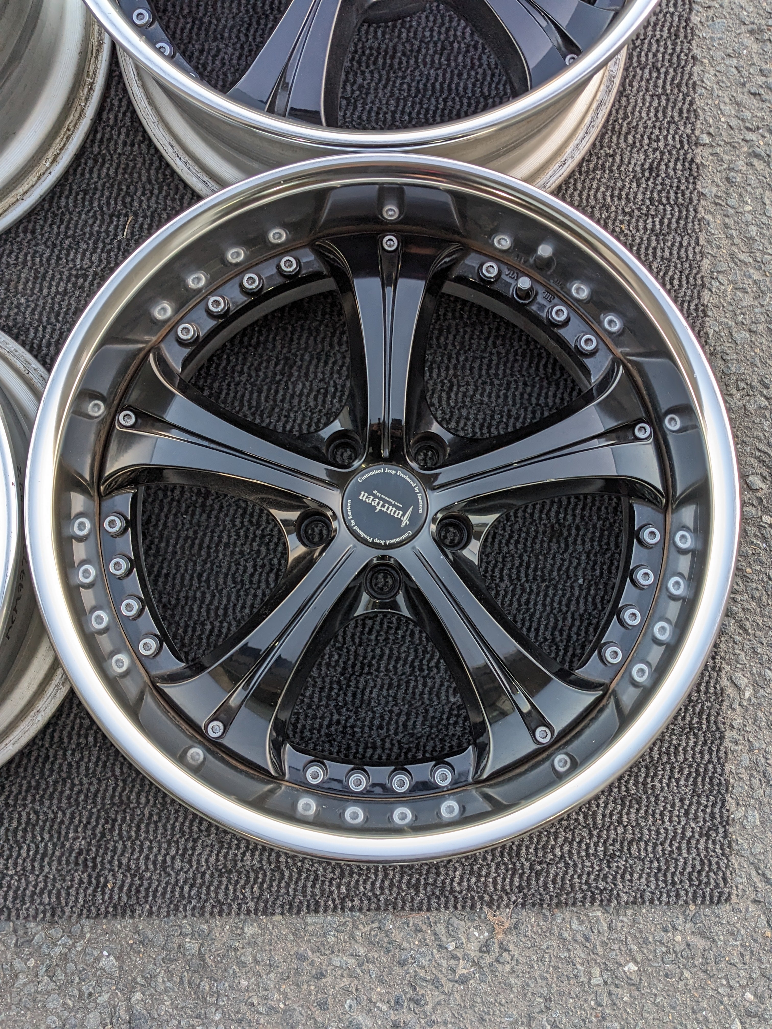 SSR VIENNA COURAGE - JDM Distro - Buy JDM Wheels, Engines and
