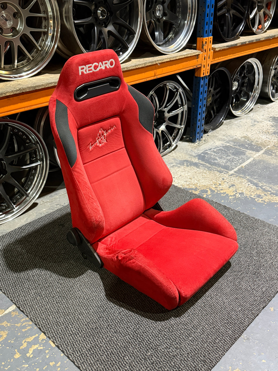 TOMMY KAIRA RECARO SR3 RED RECLINER RACING SEAT