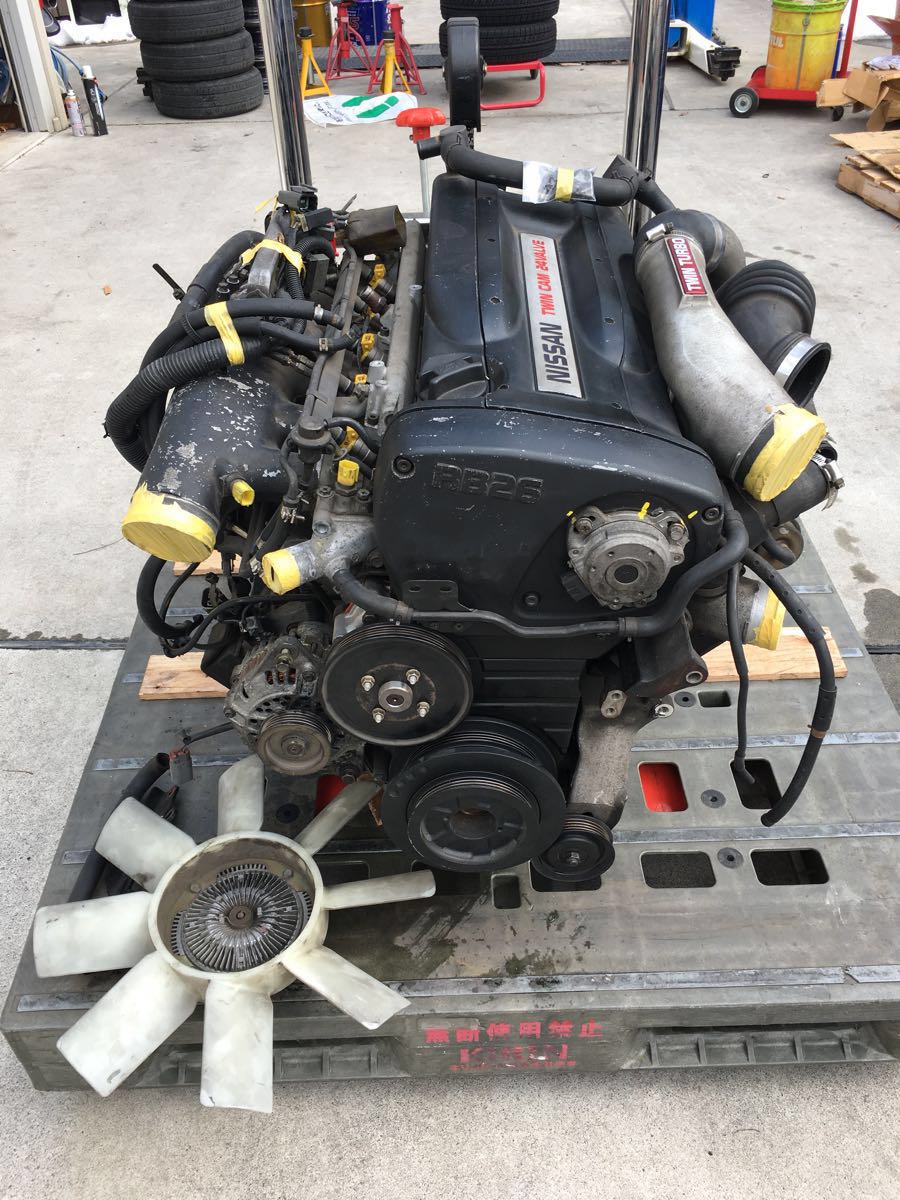 NISSAN SKYLINE R32 GTR RB26 ENGINE