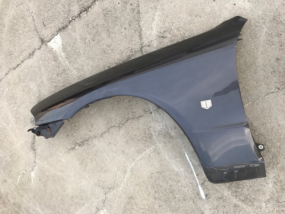 NISSAN SKYLINE R32 GTR GENUINE LEFT FRONT FENDER