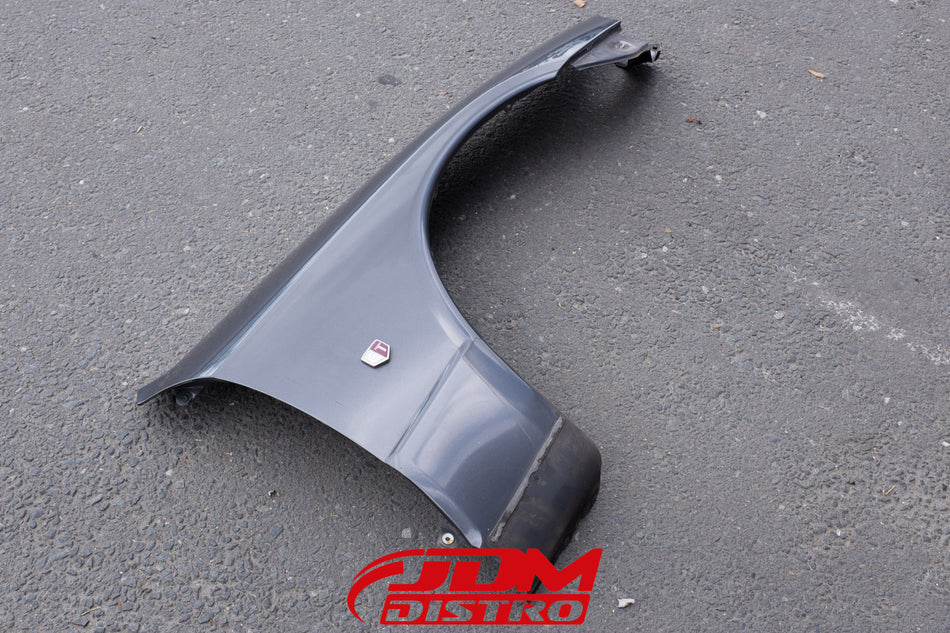 NISSAN SKYLINE R32 GTR RIGHT FRONT FENDER