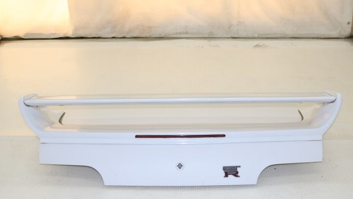 NISSAN SKYLINE R33 GTR AFTERMARKET SPOILER