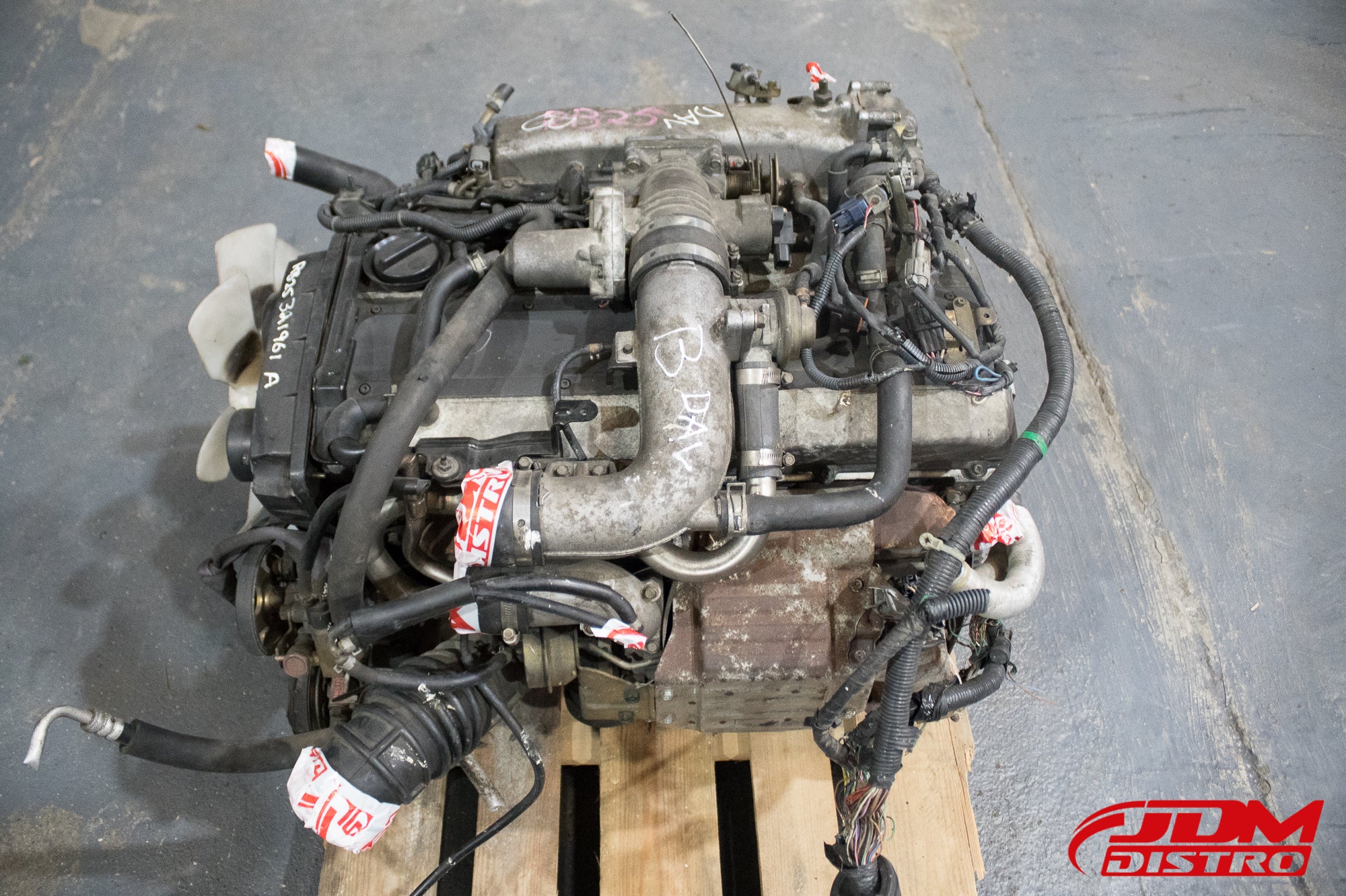 NISSAN SKYLINE R34 GTT / LAUREL C35 RB25DET NEO RWD ENGINE - JDM