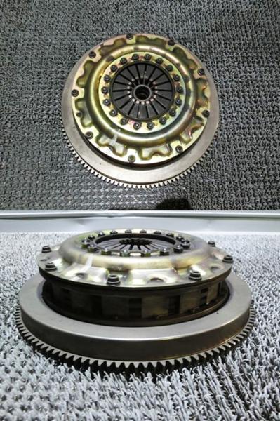 OS GIKEN TRIPLE PLATE CLUTCH NISSAN SKYLINE