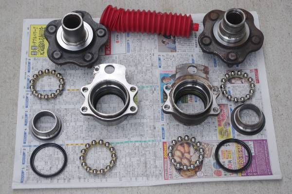 NISSAN SKYLINE R32 GTR REAR HUBS