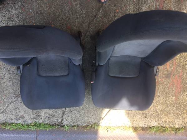 NISSAN SKYLINE R32 GTR SEATS