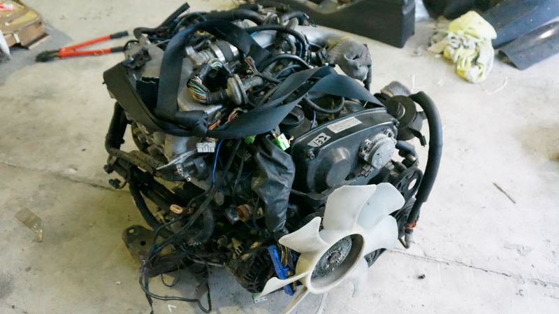 NISSAN SKYLINE R33 GTST RB25DET TURBO ENGINE
