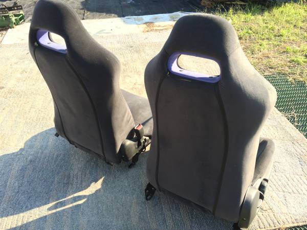 NISSAN SKYLINE R33 GTR SEATS PAIR