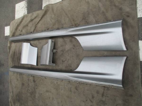 NISSAN SILVIA S15 SPEC-R AERO SIDE SKIRTS