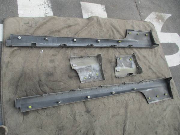 NISSAN SILVIA S15 SPEC-R AERO SIDE SKIRTS