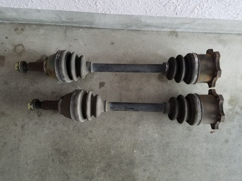 R32 R33 SKYLINE GTR REAR DRIVESHAFT AXLE PAIR