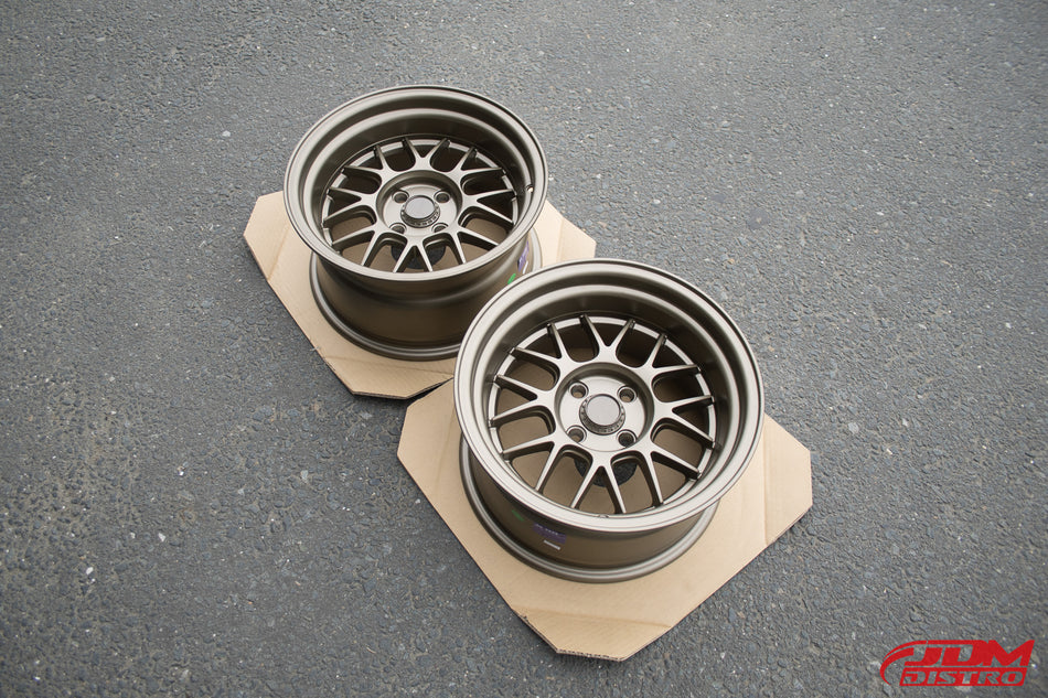 NEW 7TWENTY STYLE44 PAIR