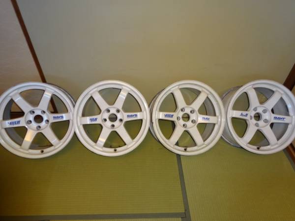 RAYS VOLK RACING TE37