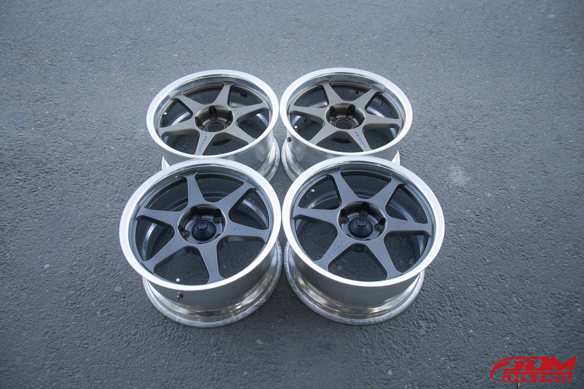 BUDDYCLUB P1 RACING 2 - JDM Distro - Buy JDM Wheels, Engines and