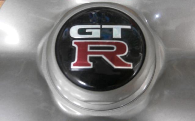 NISSAN SKYLINE R34 GTR GENUINE OEM WHEEL CAPS PAIR