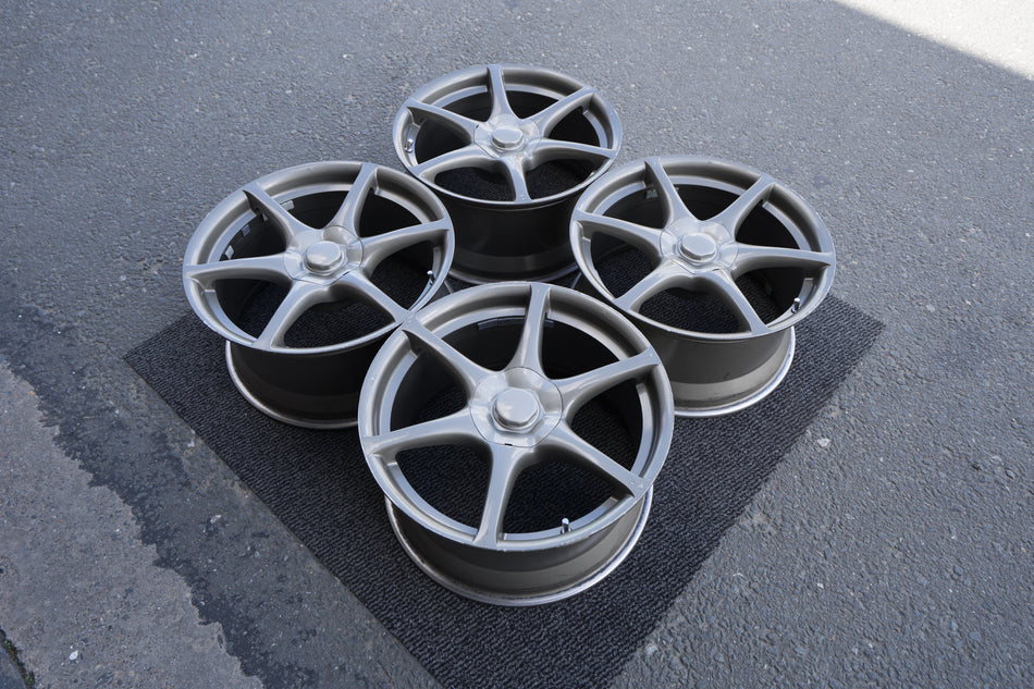 NISSAN R34 SKYLINE GTR BNR34 GENUINE OEM FORGED WHEELS WITH CAPS
