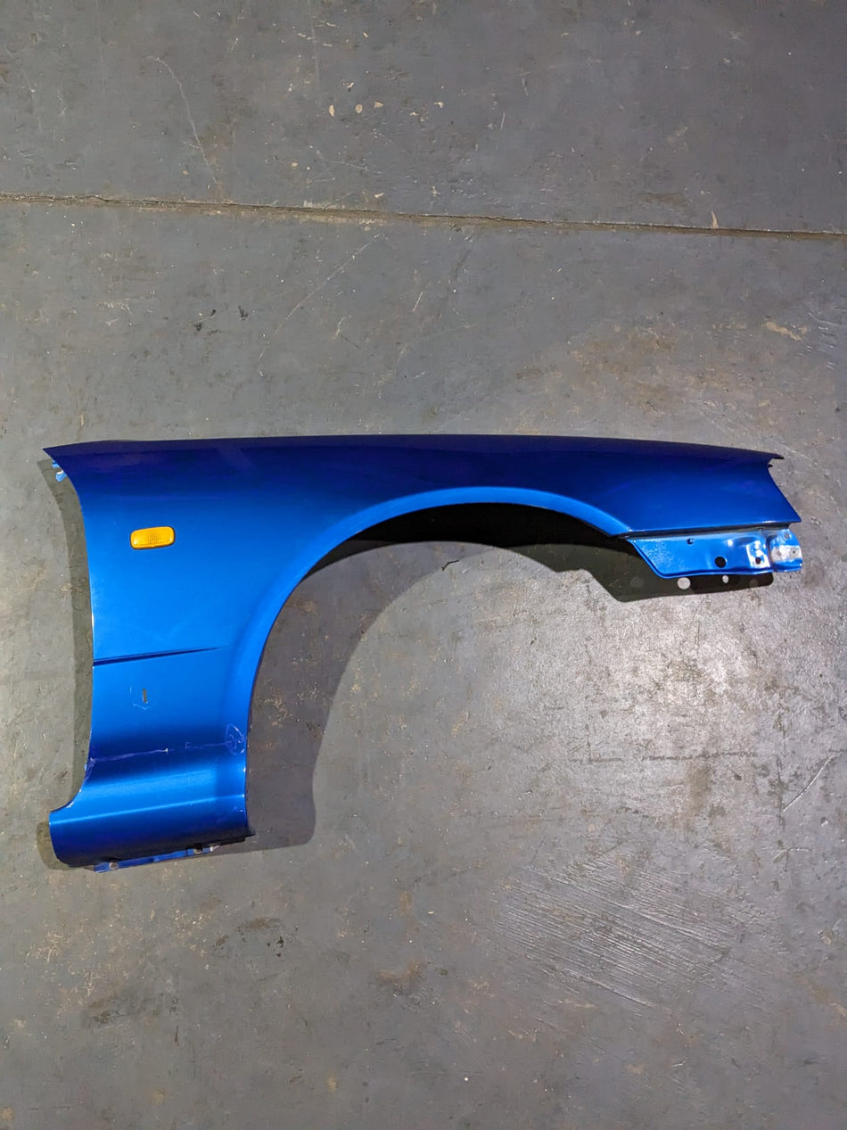 NISSAN SKYLINE R34 GTT ER34 4DOOR GENUINE FRONT FENDERS WINGS PAIR