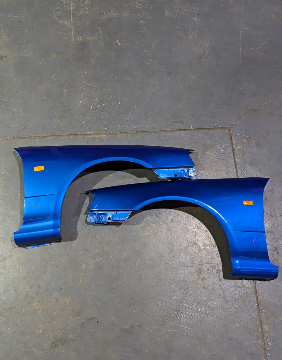 NISSAN SKYLINE R34 GTT ER34 4DOOR GENUINE FRONT FENDERS WINGS PAIR
