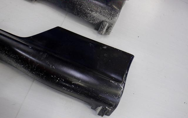 NISSAN SKYLINE R32 TYPE-M GENUINE OEM SIDE SKIRTS