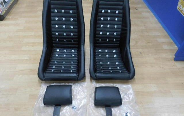 COLIN PROJECT CLASSIC DATSUN RACING SEATS