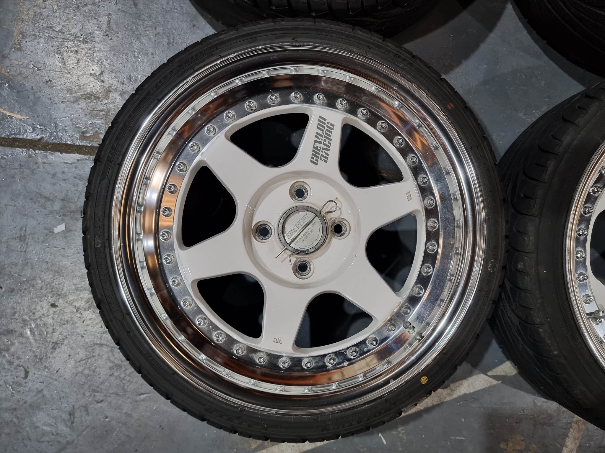 SUPERSTAR CHEVLON RACING S1N シェブロンレーシング S1N 16インチ8.0j 