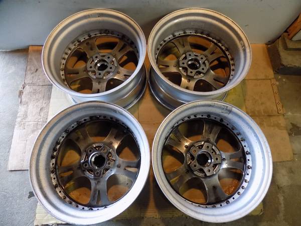 WEDS KRANZE CERBERUS