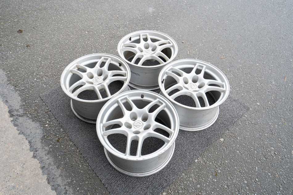 NISSAN R33 SKYLINE GTR BCNR33 GENUINE FORGED WHEELS