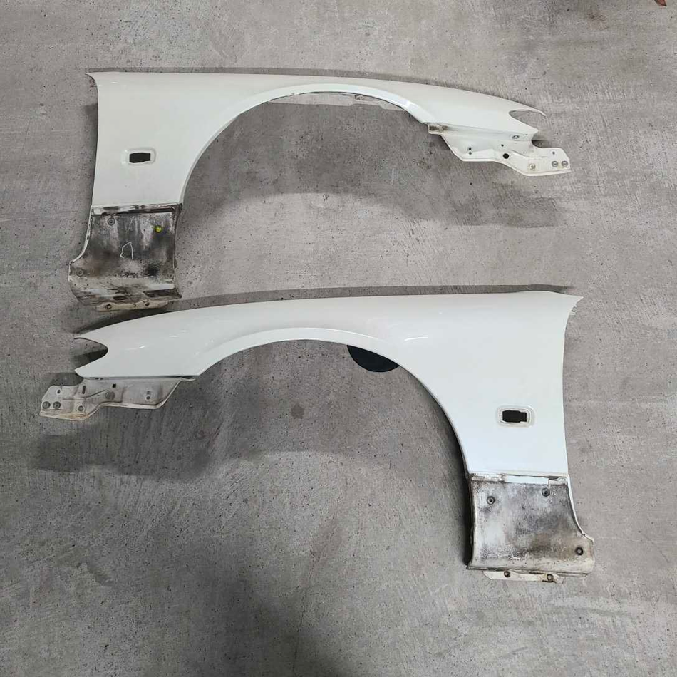 NISSAN SILVIA S15 SPEC-R GENUINE FRONT FENDERS WINGS PAIR