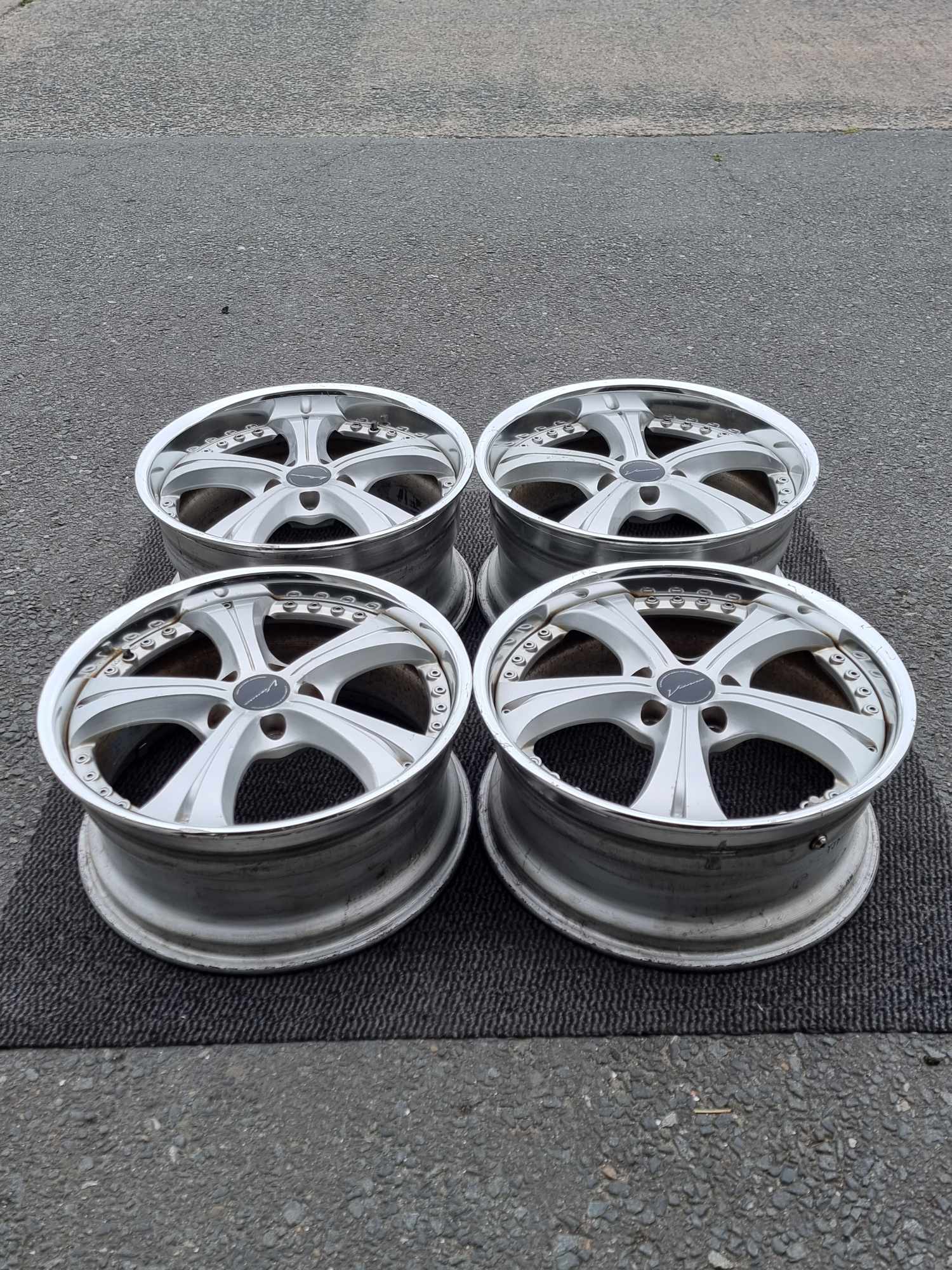 SSR VIENNA COURAGE - JDM Distro - Buy JDM Wheels, Engines and
