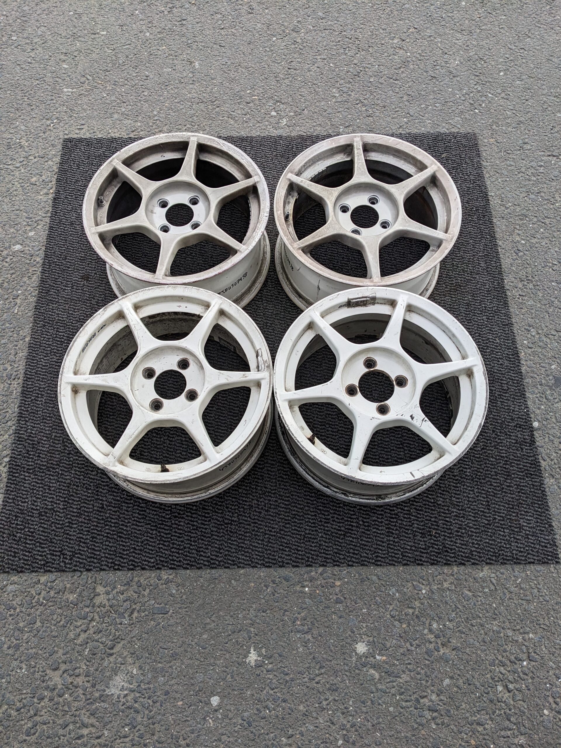 BUDDYCLUB P1 RACING G1 - JDM Distro - Buy JDM Wheels, Engines and