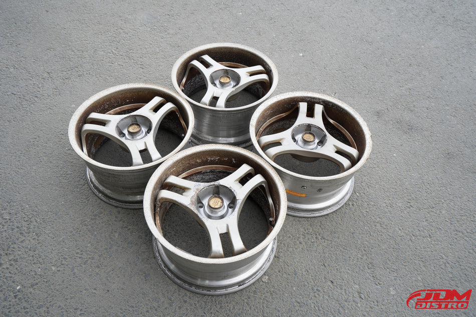 YOKOHAMA SUPER ADVAN RACING SA3R GTR