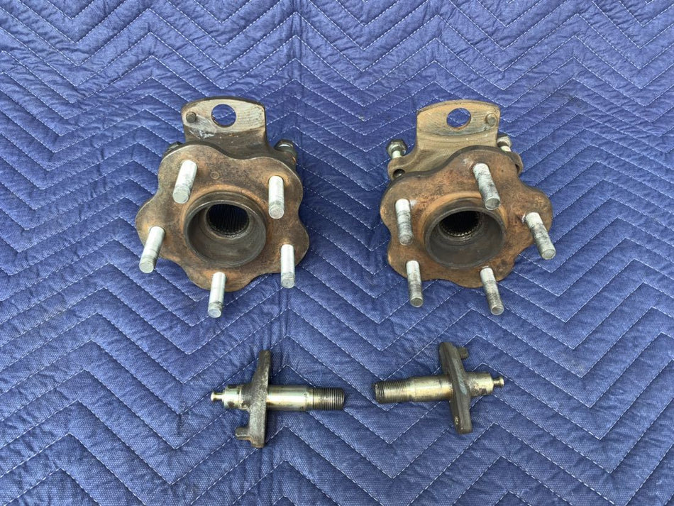 NISSAN SKYLINE R32 GTR REAR HUBS