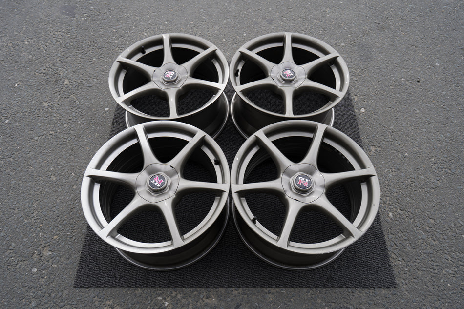NISSAN R34 SKYLINE GTR BNR34 GENUINE OEM FORGED WHEELS WITH CAPS