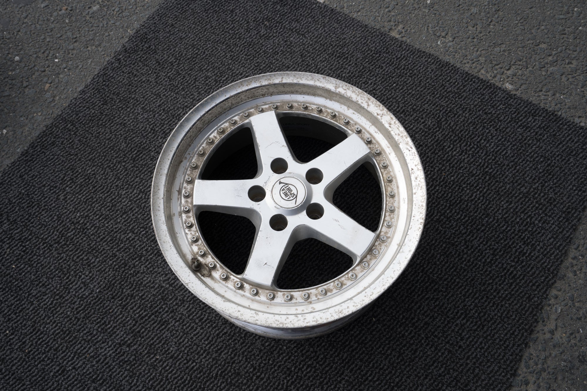 LINEA SPORT 15in 6J+45 114.3 4本 旧車 CRIMSON LINEA SPORT SUPER SPOKE - JDM Distro - Buy JDM Wheels
