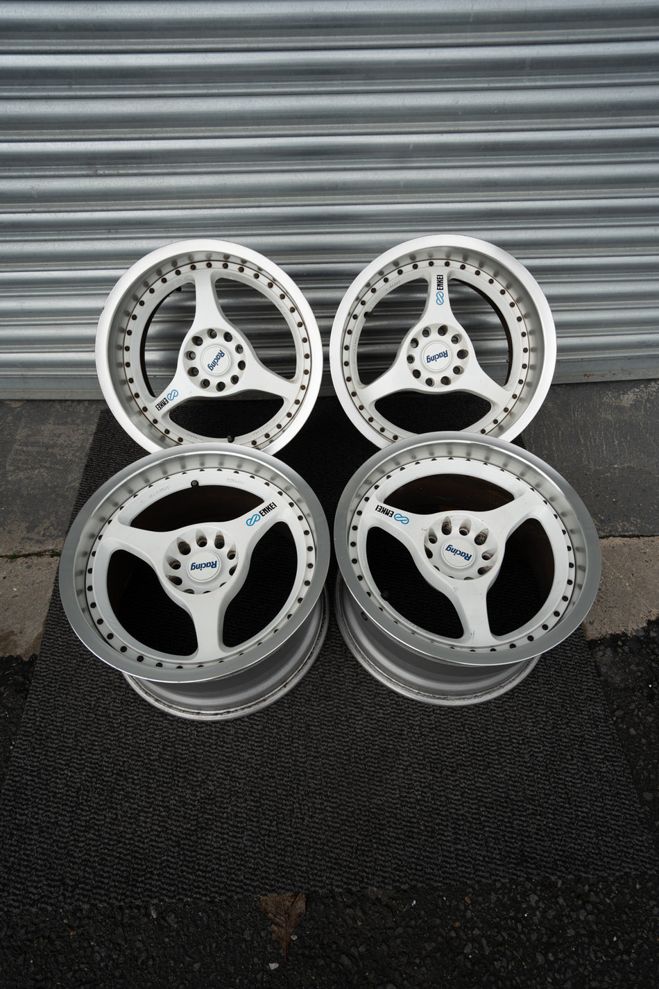 ENKEI RACING RS-3 GTR